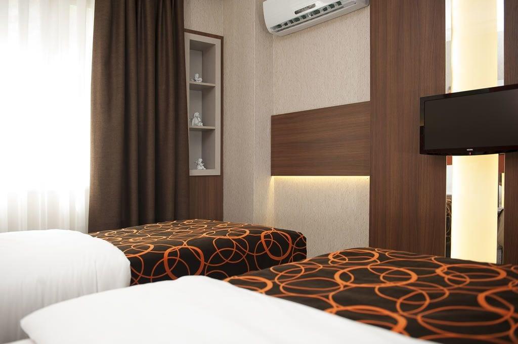 Birbey Hotel Istanbul Bagian luar foto
