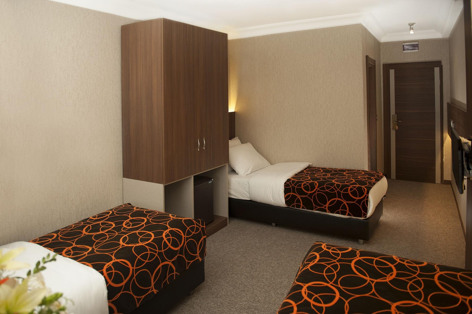 Birbey Hotel Istanbul Bagian luar foto